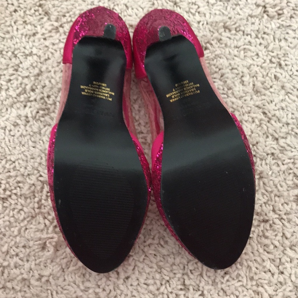 Fuchsia Round Told Glittering Platform Pumps - image 5